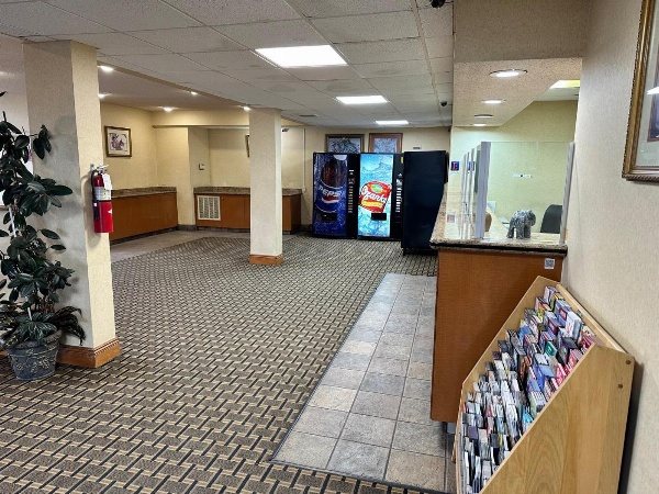 Executive Inn Main image